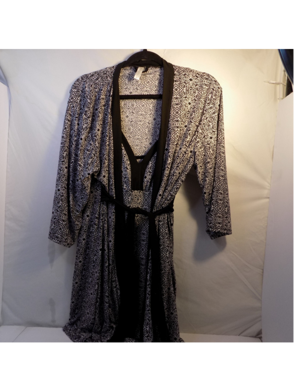 Marilyn Monroe Intimates Robe and matching night gown //size med